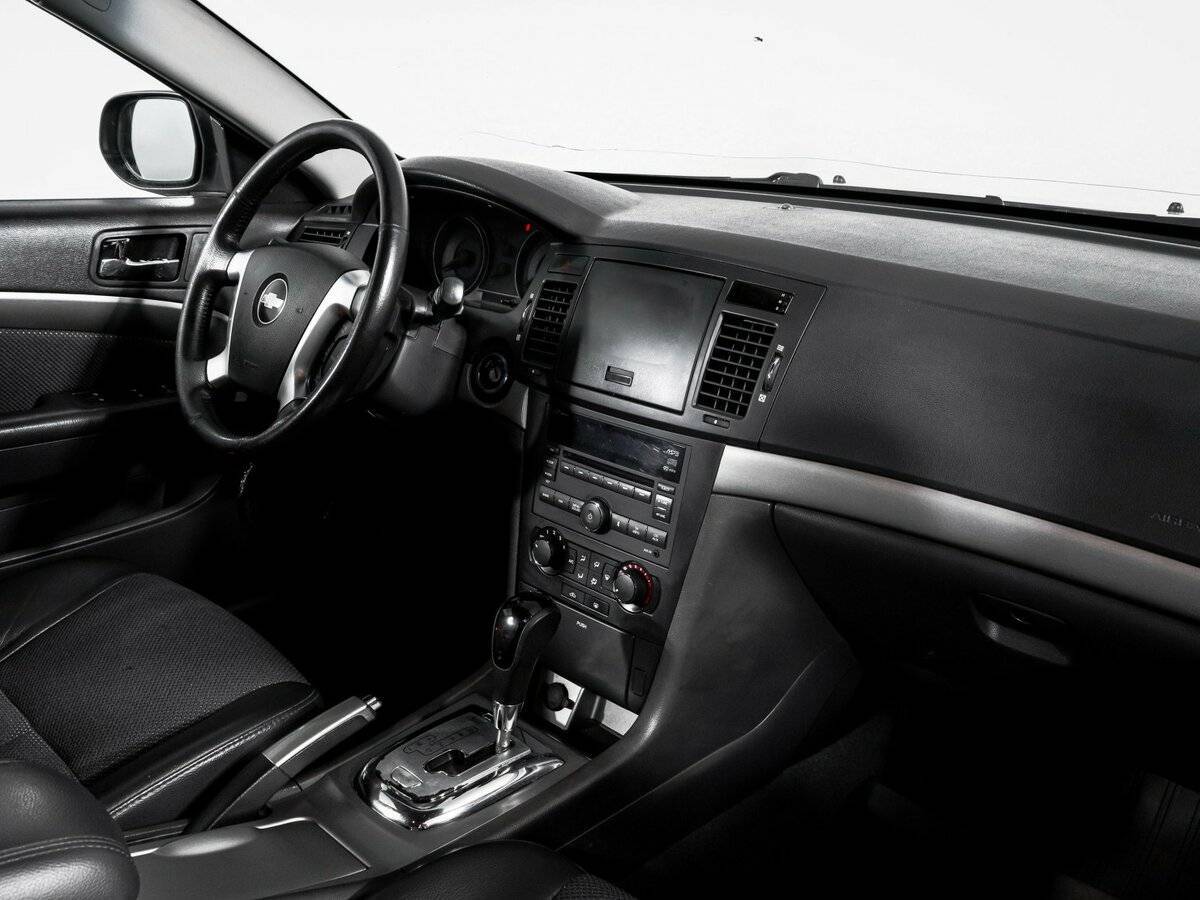 Купить Chevrolet Epica с пробегом. Фото: #8