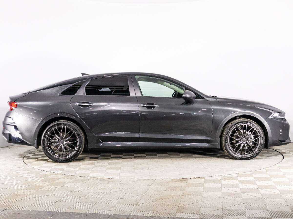 Купить Kia K5 с пробегом. Фото: #3