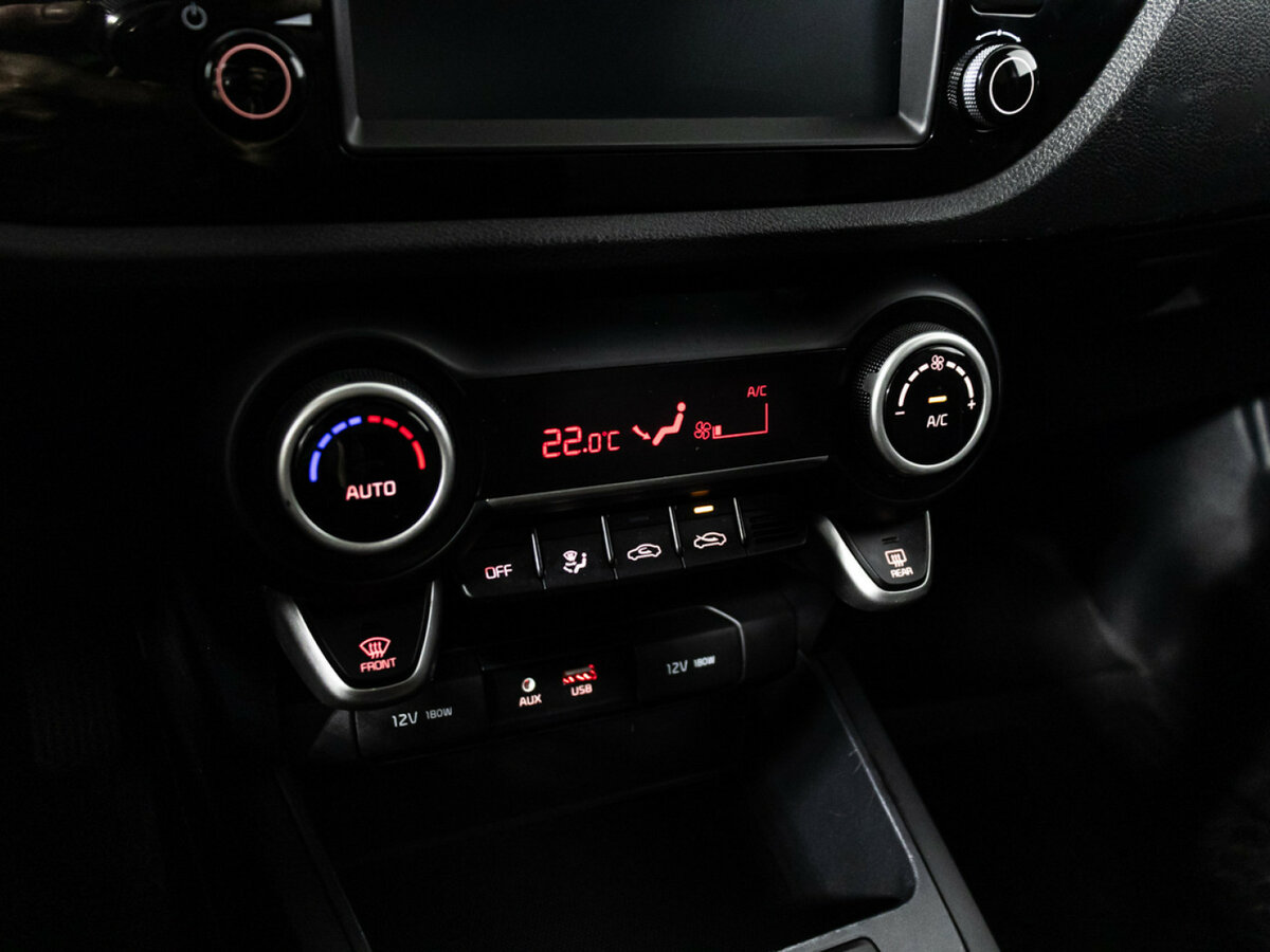 Купить Kia Rio с пробегом. Фото: #13