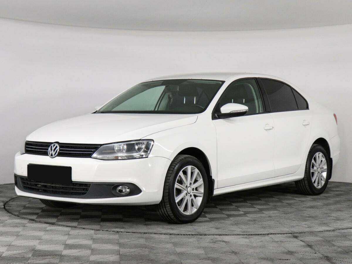 Купить Volkswagen Jetta с пробегом. Посмотреть фото
