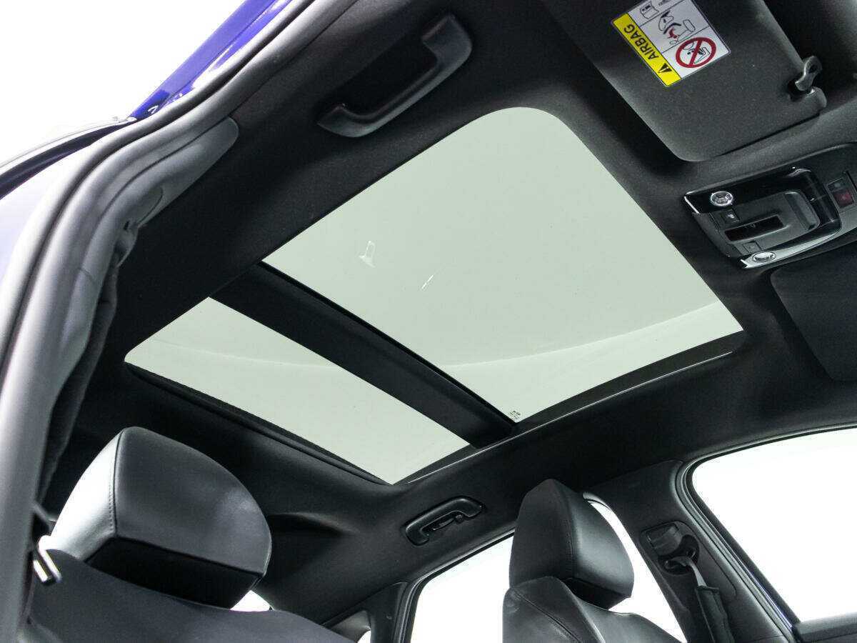 Купить Kia K5 с пробегом. Фото: #21