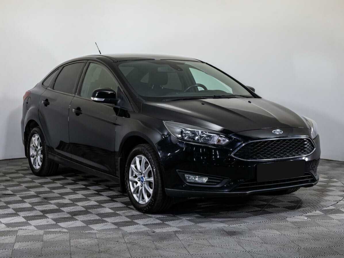 Купить Ford Focus с пробегом. Фото: #2