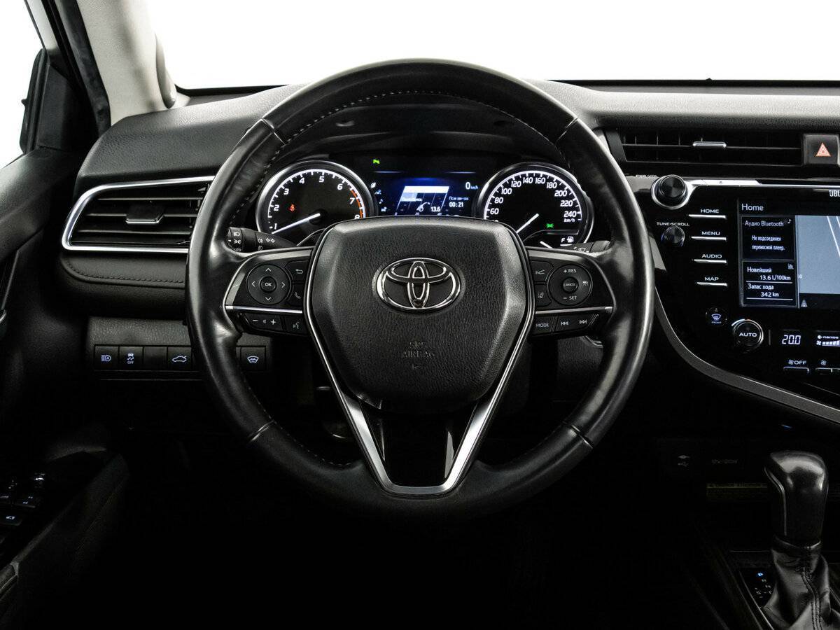 Купить Toyota Camry с пробегом. Фото: #12