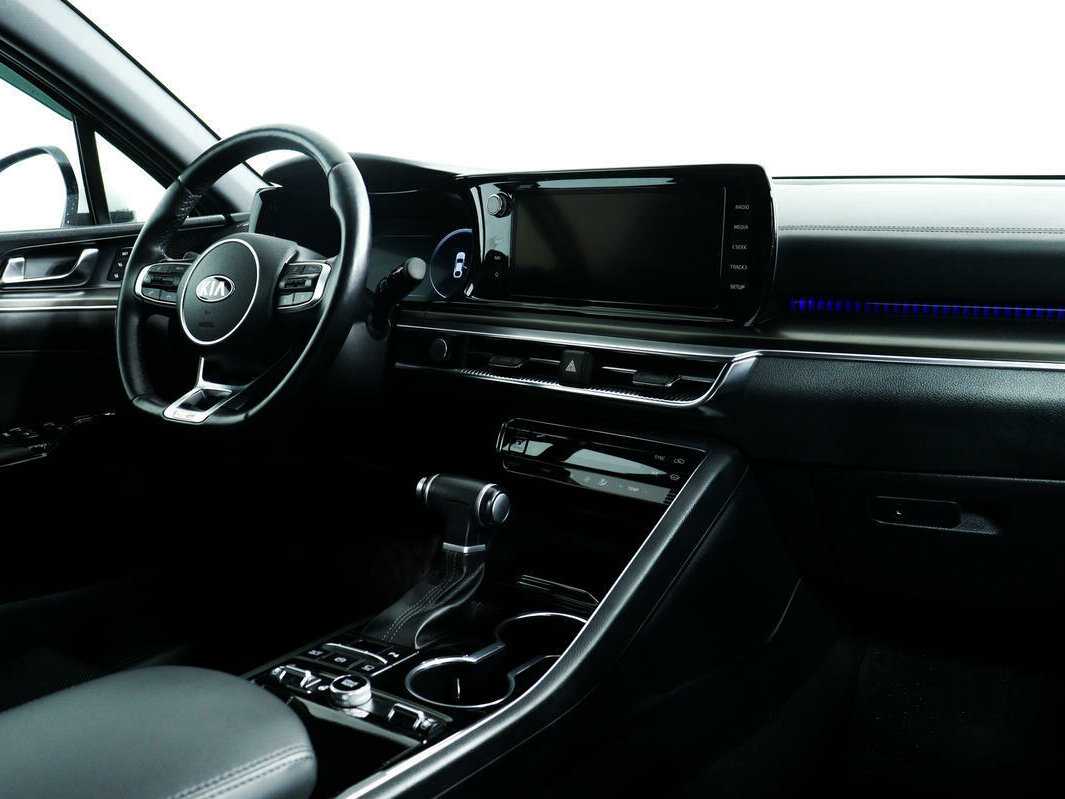 Купить Kia K5 с пробегом. Фото: #8