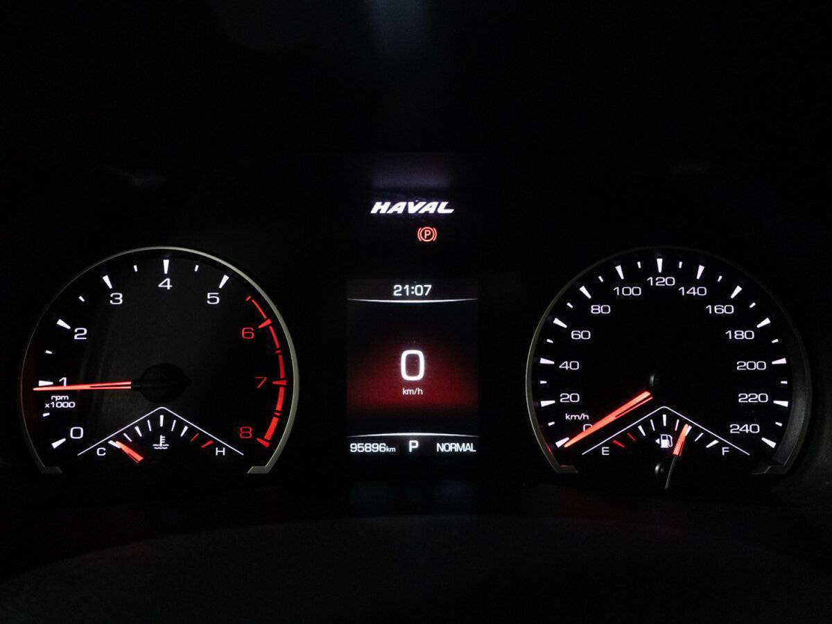 Купить Haval F7 с пробегом. Фото: #11