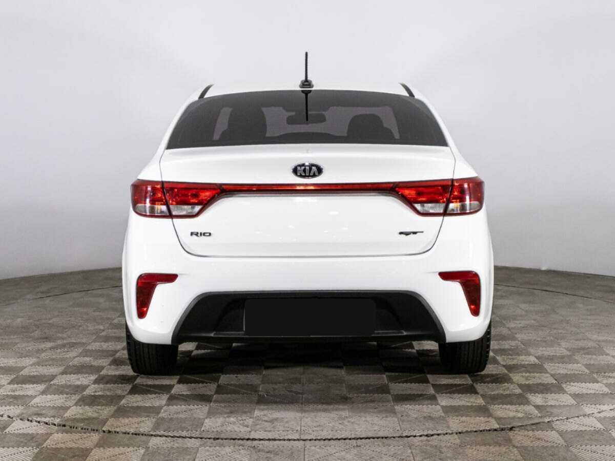 Купить Kia Rio с пробегом. Фото: #5