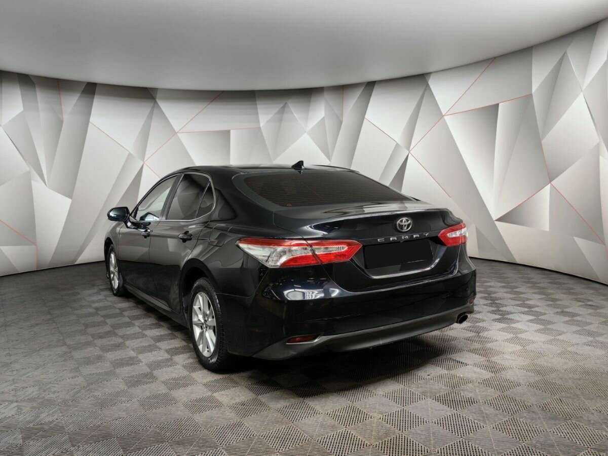 Купить Toyota Camry с пробегом. Фото: #3
