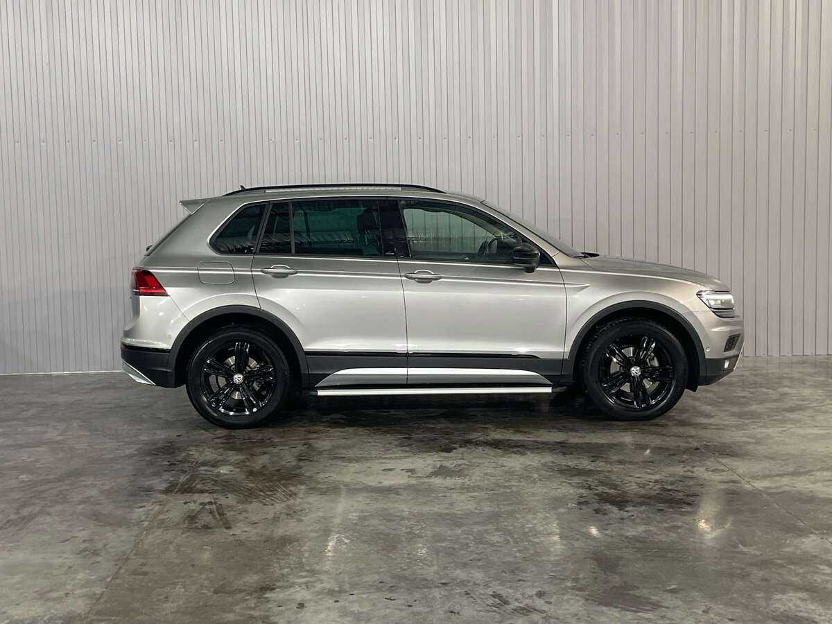 Купить Volkswagen Tiguan с пробегом. Фото: #3