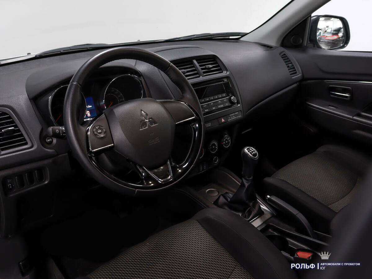 Купить Mitsubishi ASX с пробегом. Фото: #13