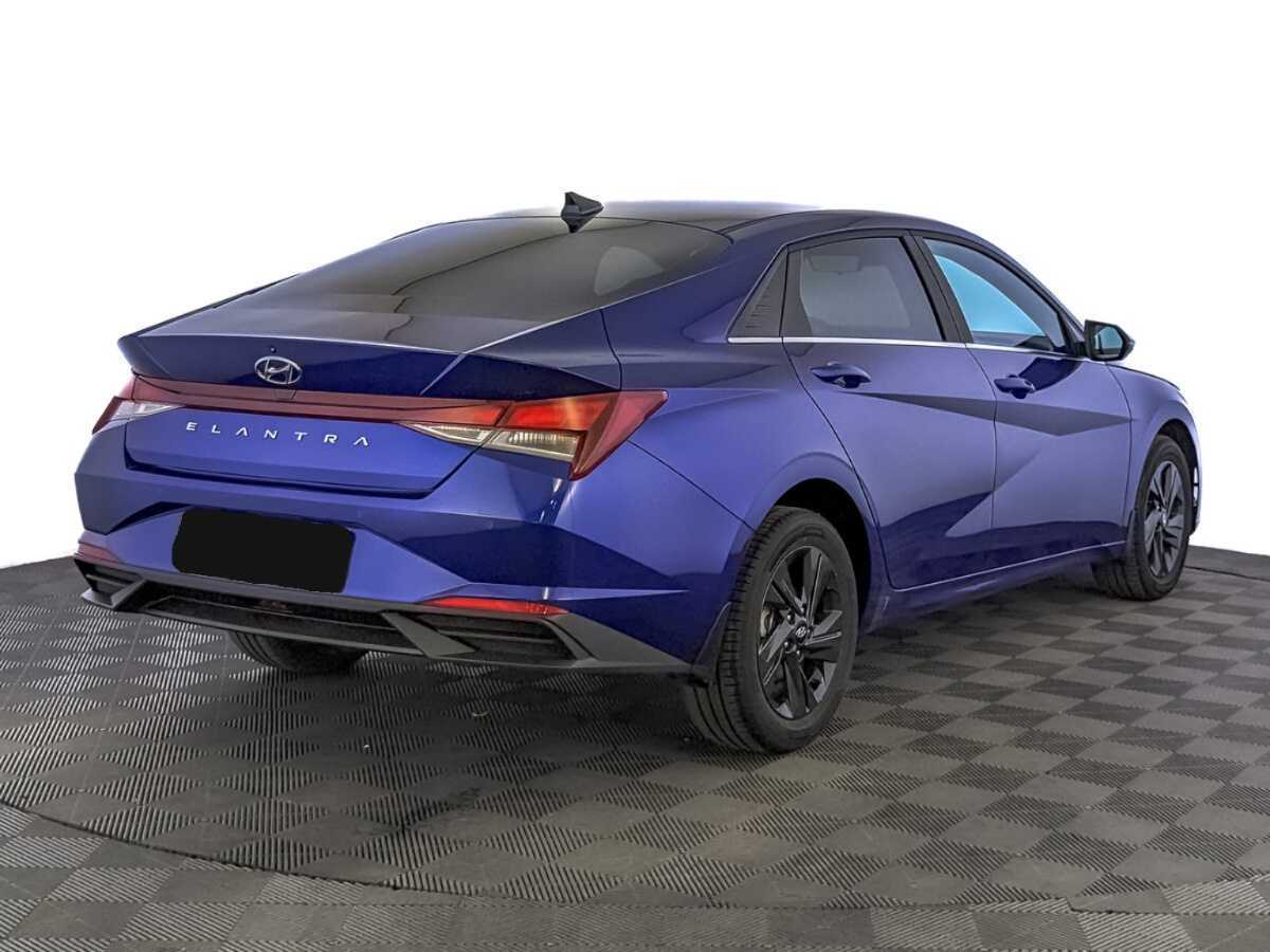 Купить Hyundai Elantra с пробегом. Фото: #4