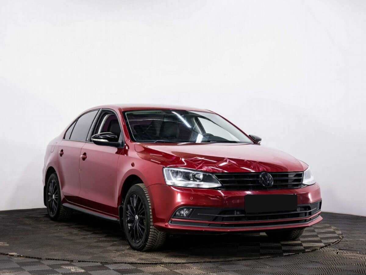 Купить Volkswagen Jetta с пробегом. Фото: #2