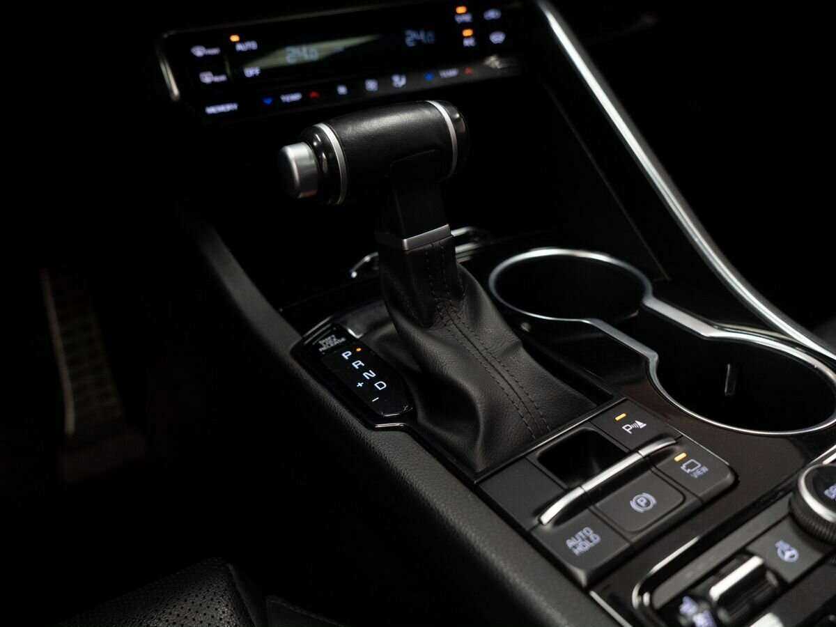 Купить Kia K5 с пробегом. Фото: #12