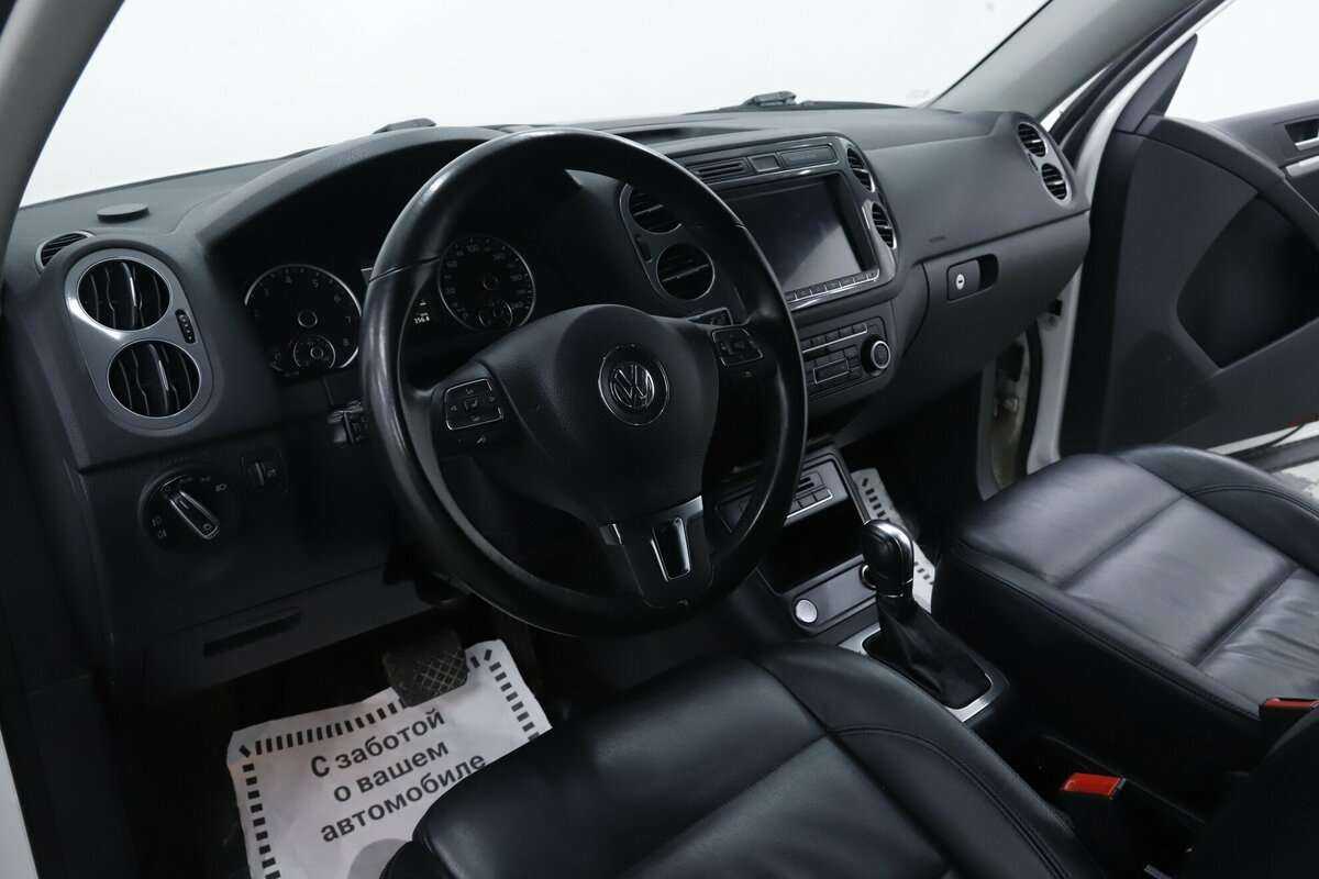 Купить Volkswagen Tiguan с пробегом. Фото: #6