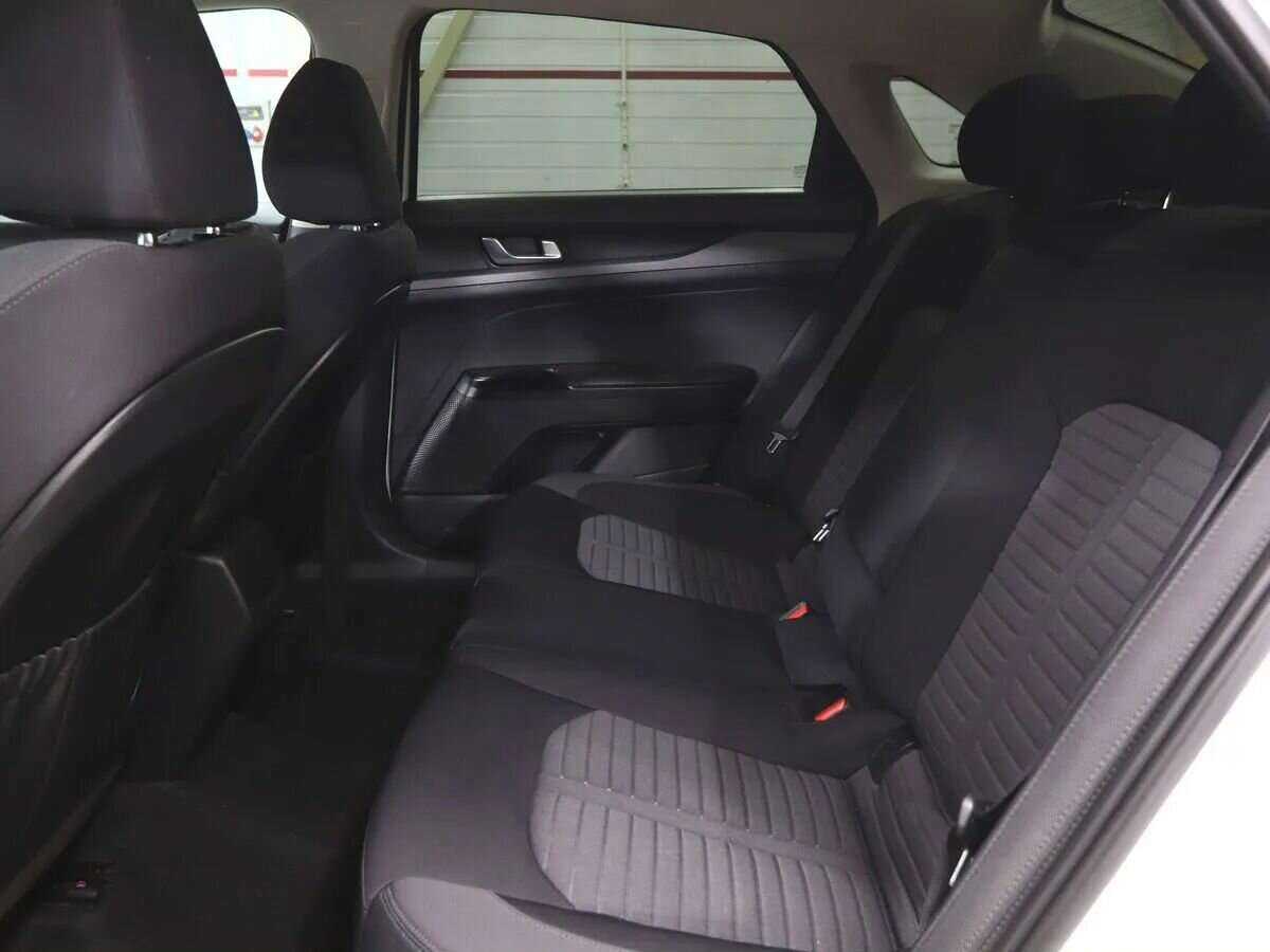 Купить Kia K5 с пробегом. Фото: #10