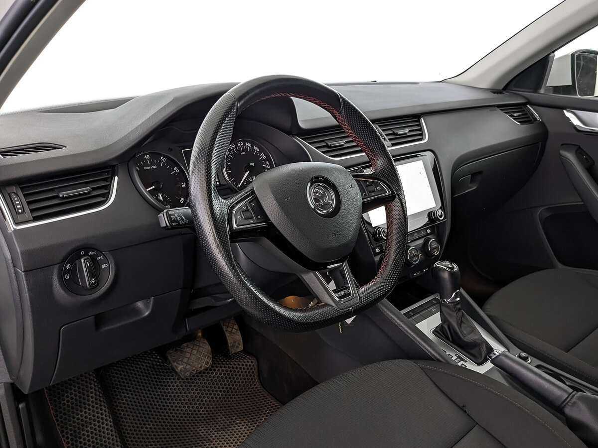 Купить Skoda Octavia с пробегом. Фото: #13