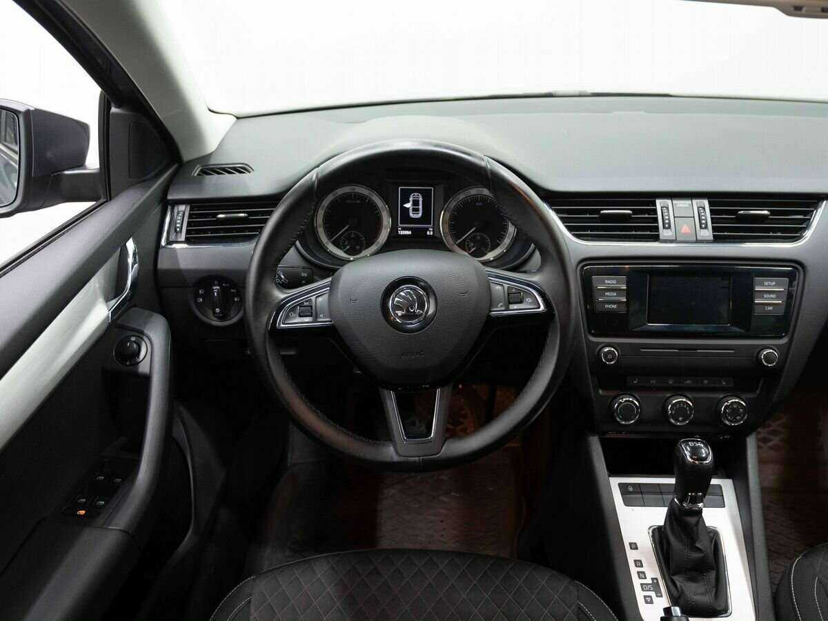 Купить Skoda Octavia с пробегом. Фото: #16