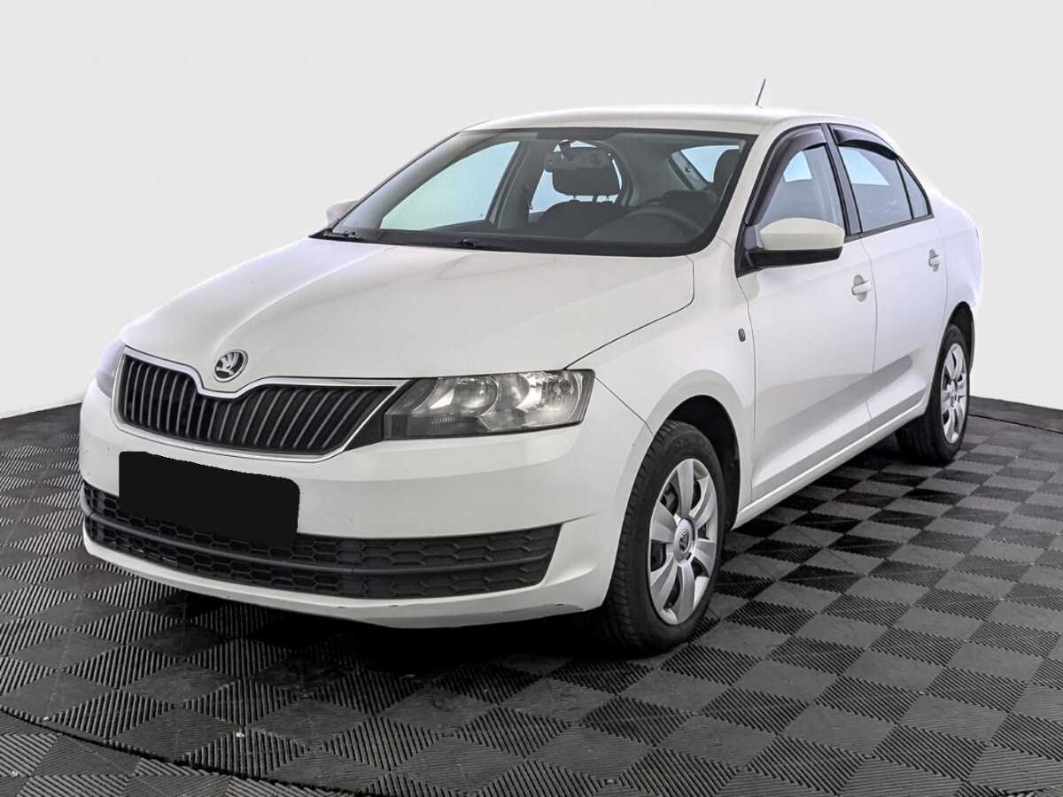 Купить Skoda Rapid с пробегом. Посмотреть фото