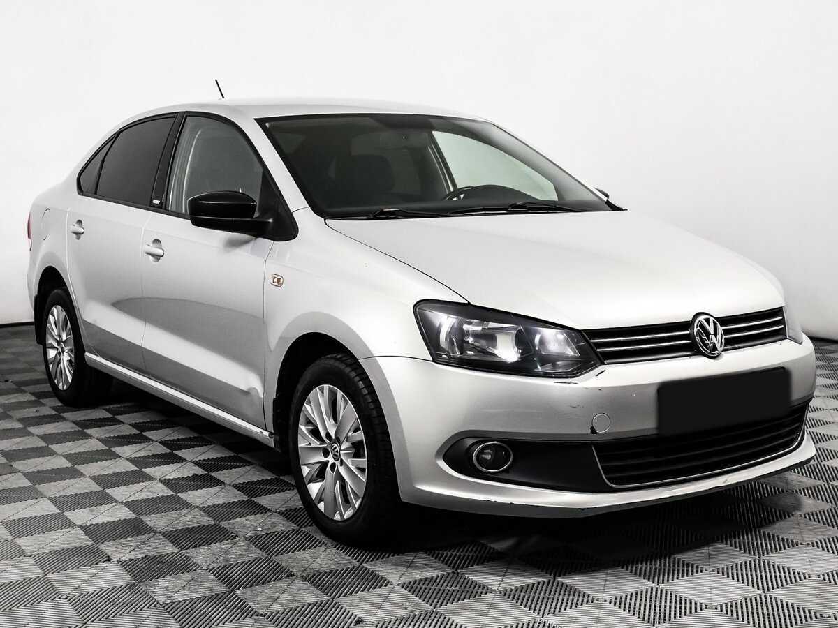 Купить Volkswagen Polo с пробегом. Фото: #2