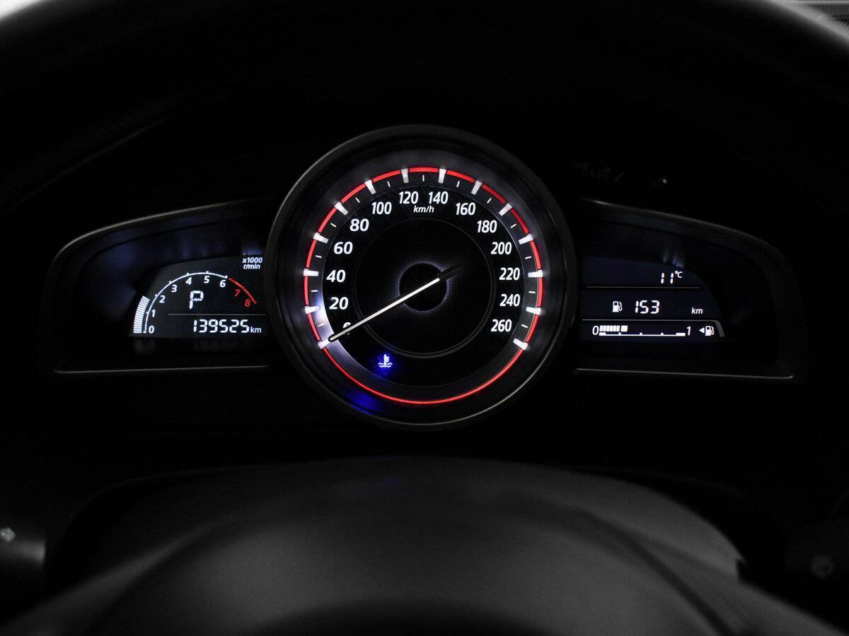 Купить Mazda 3 с пробегом. Фото: #20