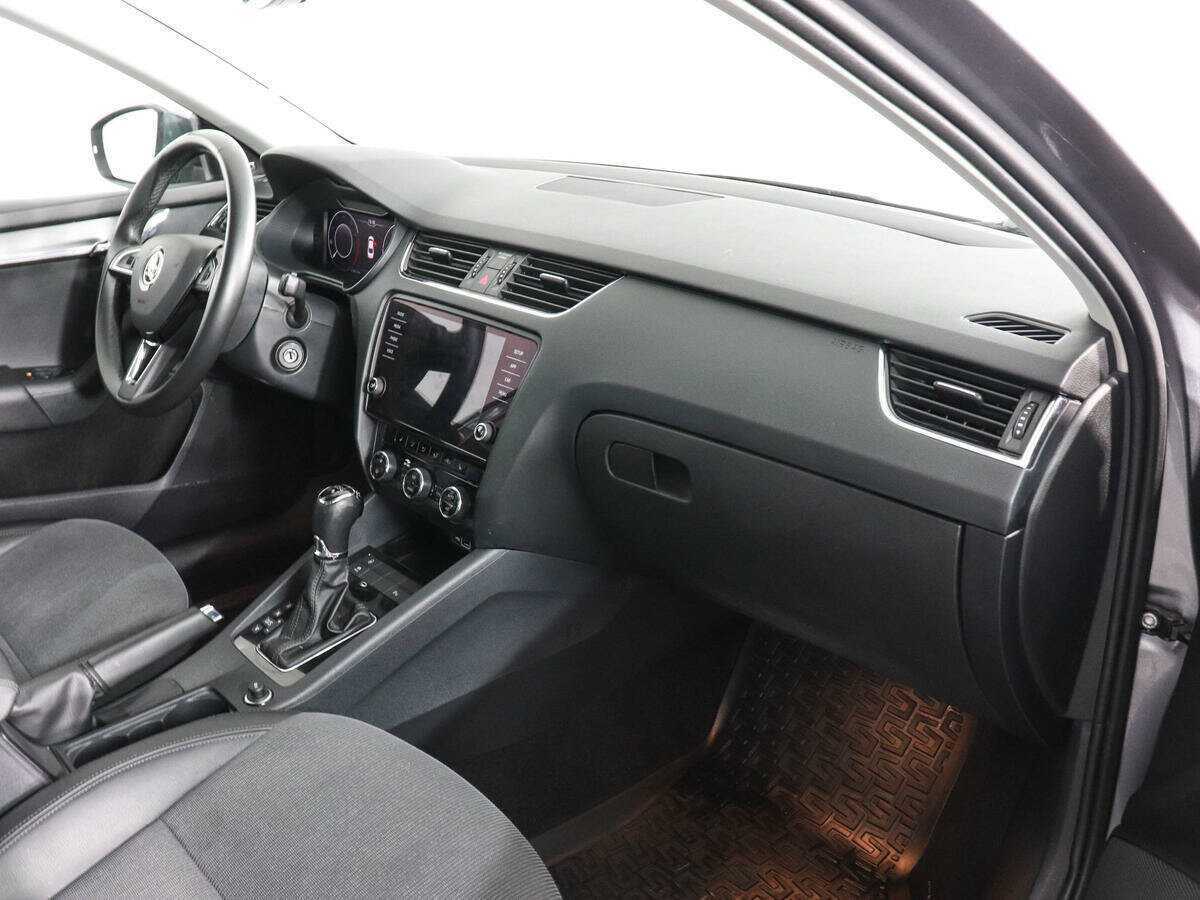 Купить Skoda Octavia с пробегом. Фото: #10