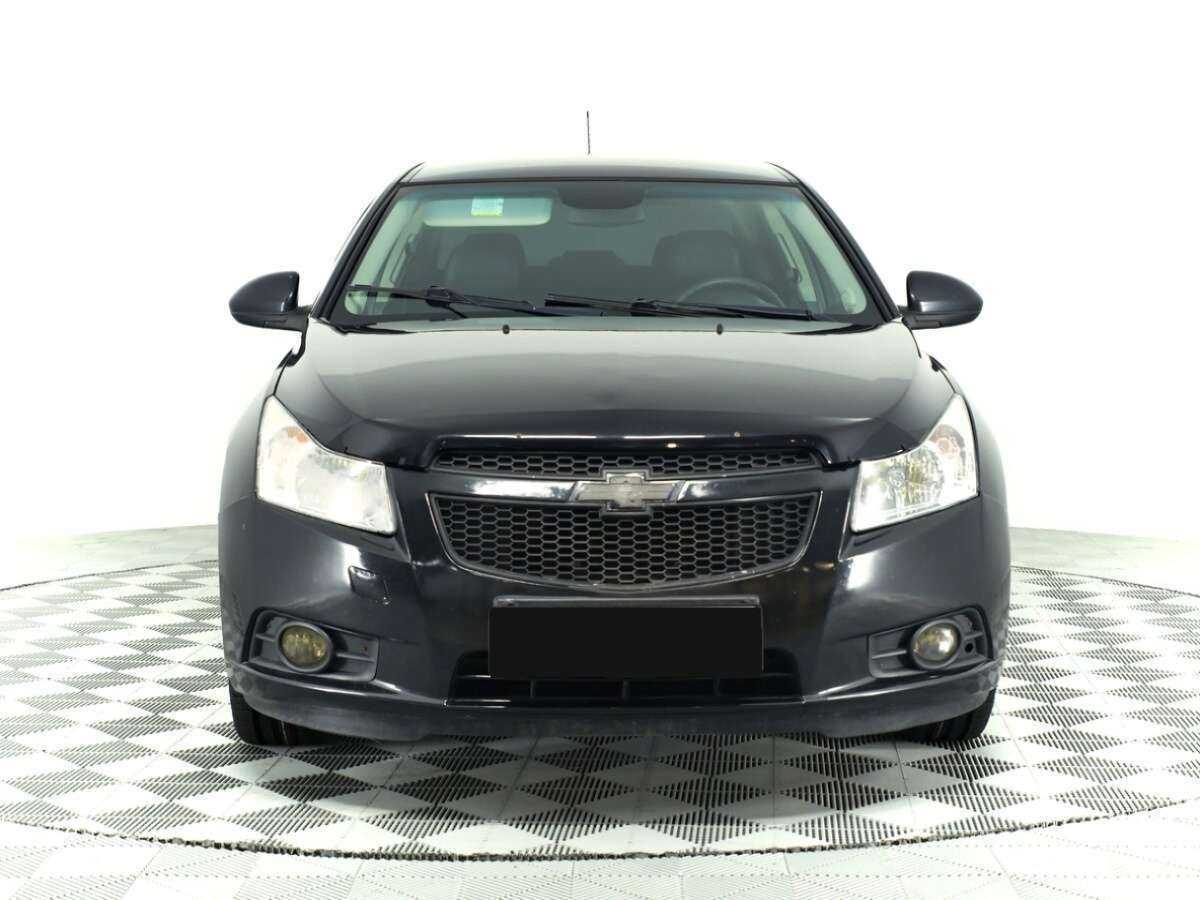 Купить Chevrolet Cruze с пробегом. Фото: #1