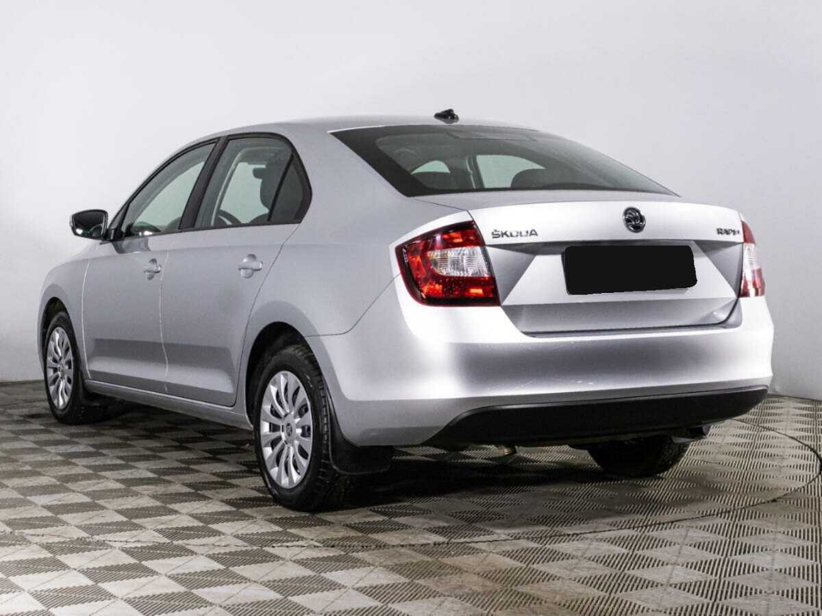 Купить Skoda Rapid с пробегом. Фото: #6