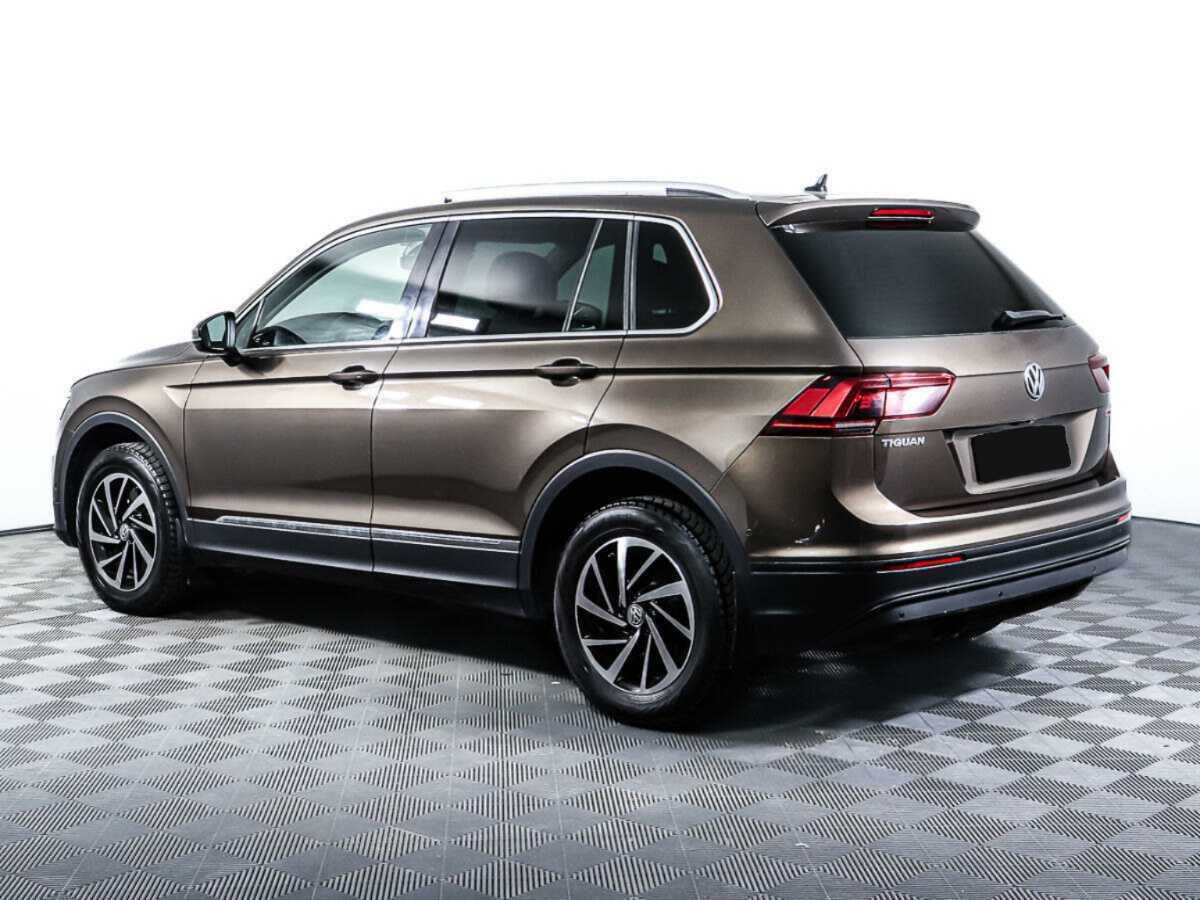 Купить Volkswagen Tiguan с пробегом. Фото: #6