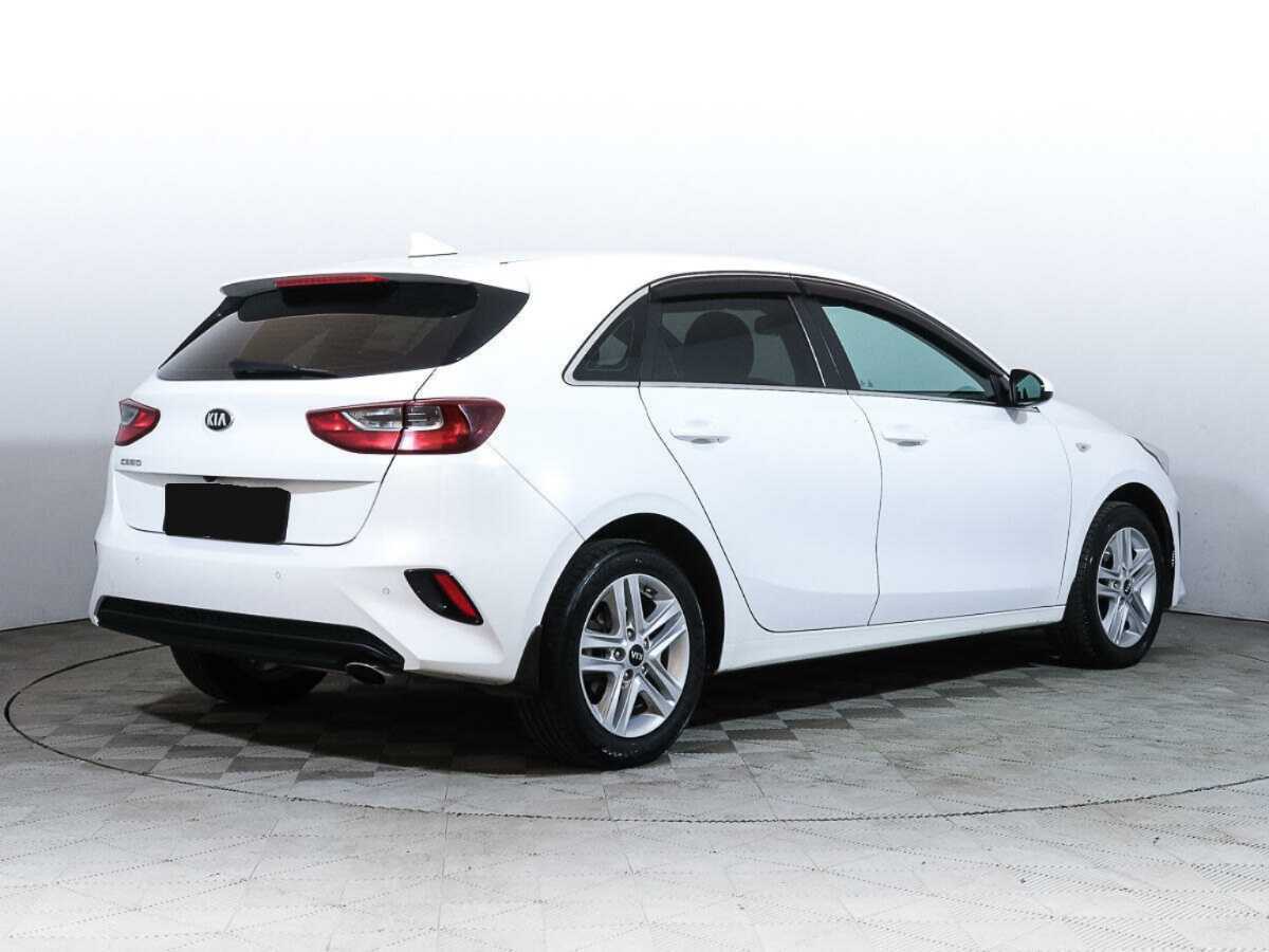 Купить Kia Ceed с пробегом. Фото: #3