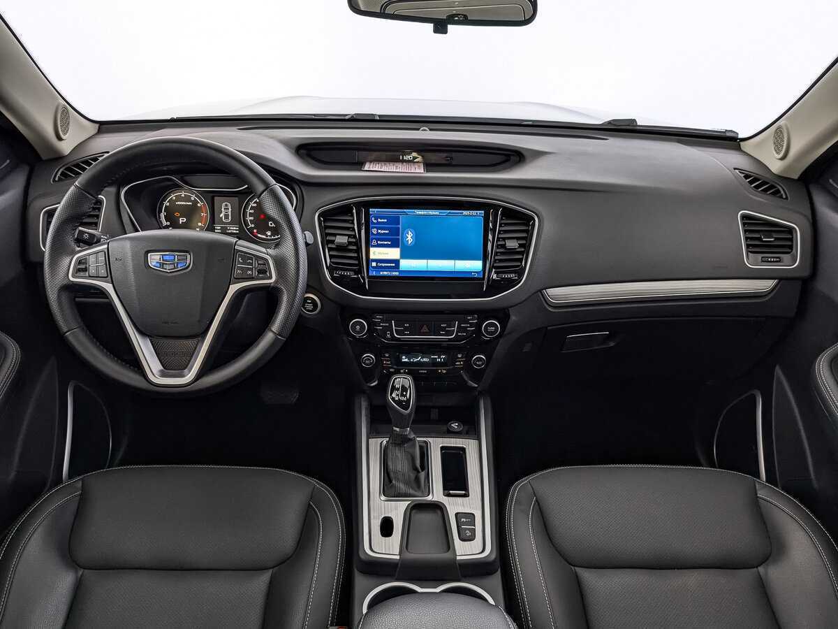 Купить Geely Emgrand X7 с пробегом. Фото: #13