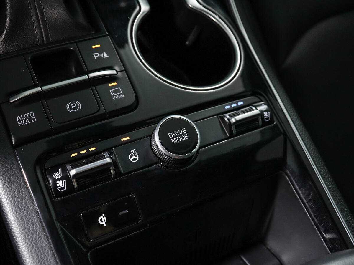 Купить Kia K5 с пробегом. Фото: #22