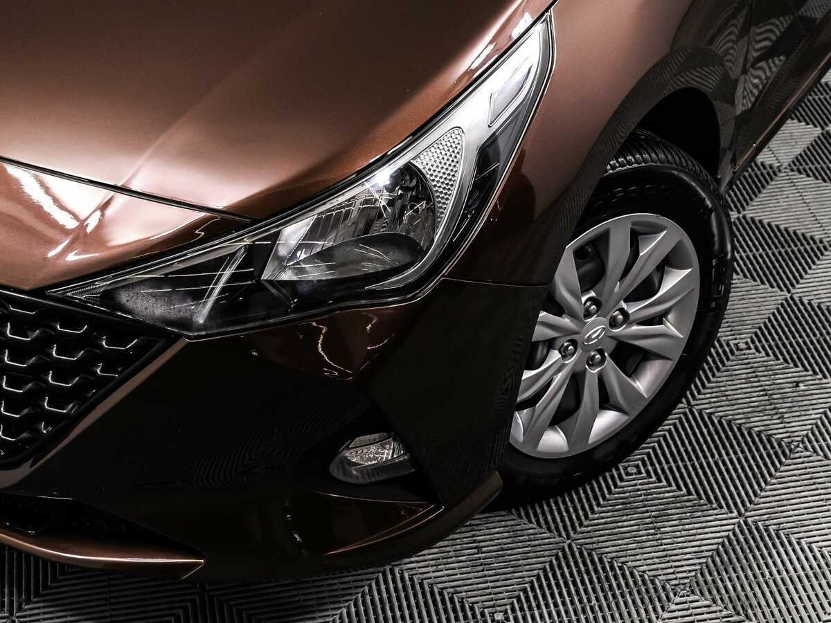 Купить Hyundai Solaris с пробегом. Фото: #13