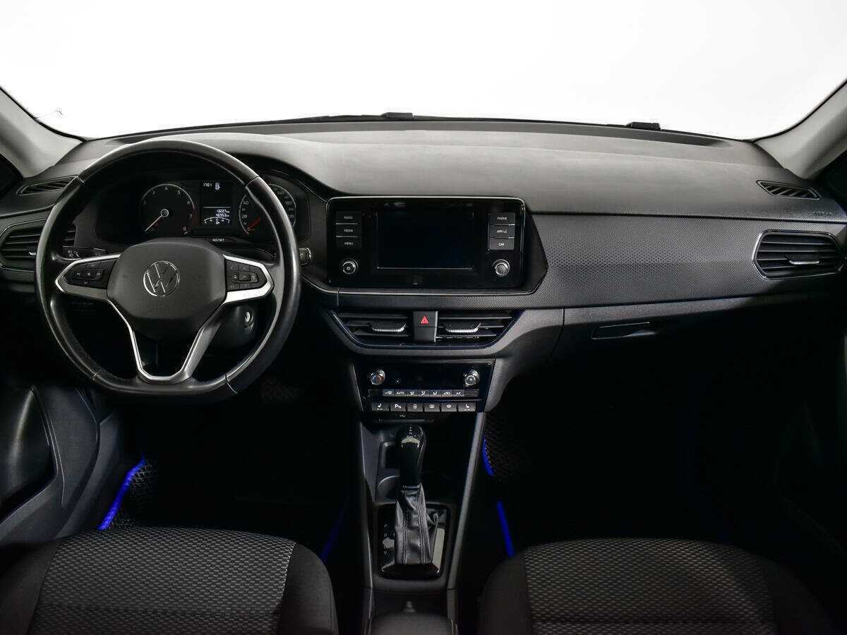 Купить Volkswagen Polo с пробегом. Фото: #9