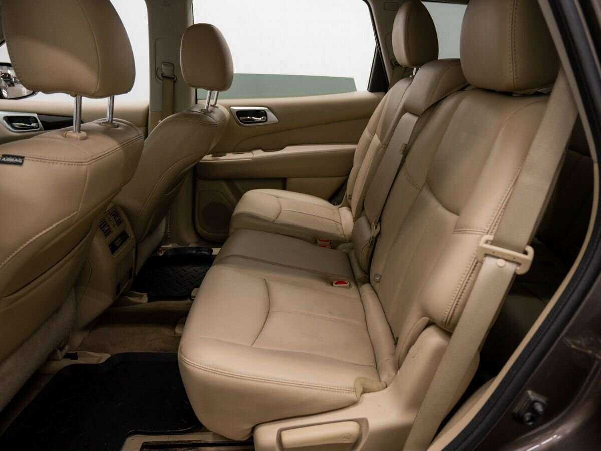 Купить Nissan Pathfinder с пробегом. Фото: #14