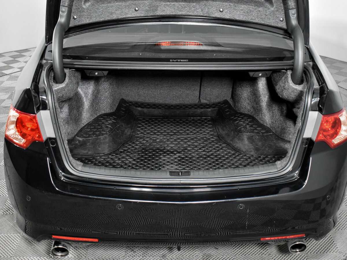 Купить Honda Accord с пробегом. Фото: #13
