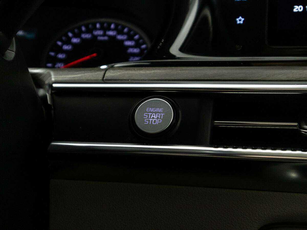 Купить Kia K5 с пробегом. Фото: #19