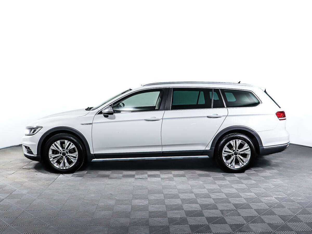 Купить Volkswagen Passat с пробегом. Фото: #7