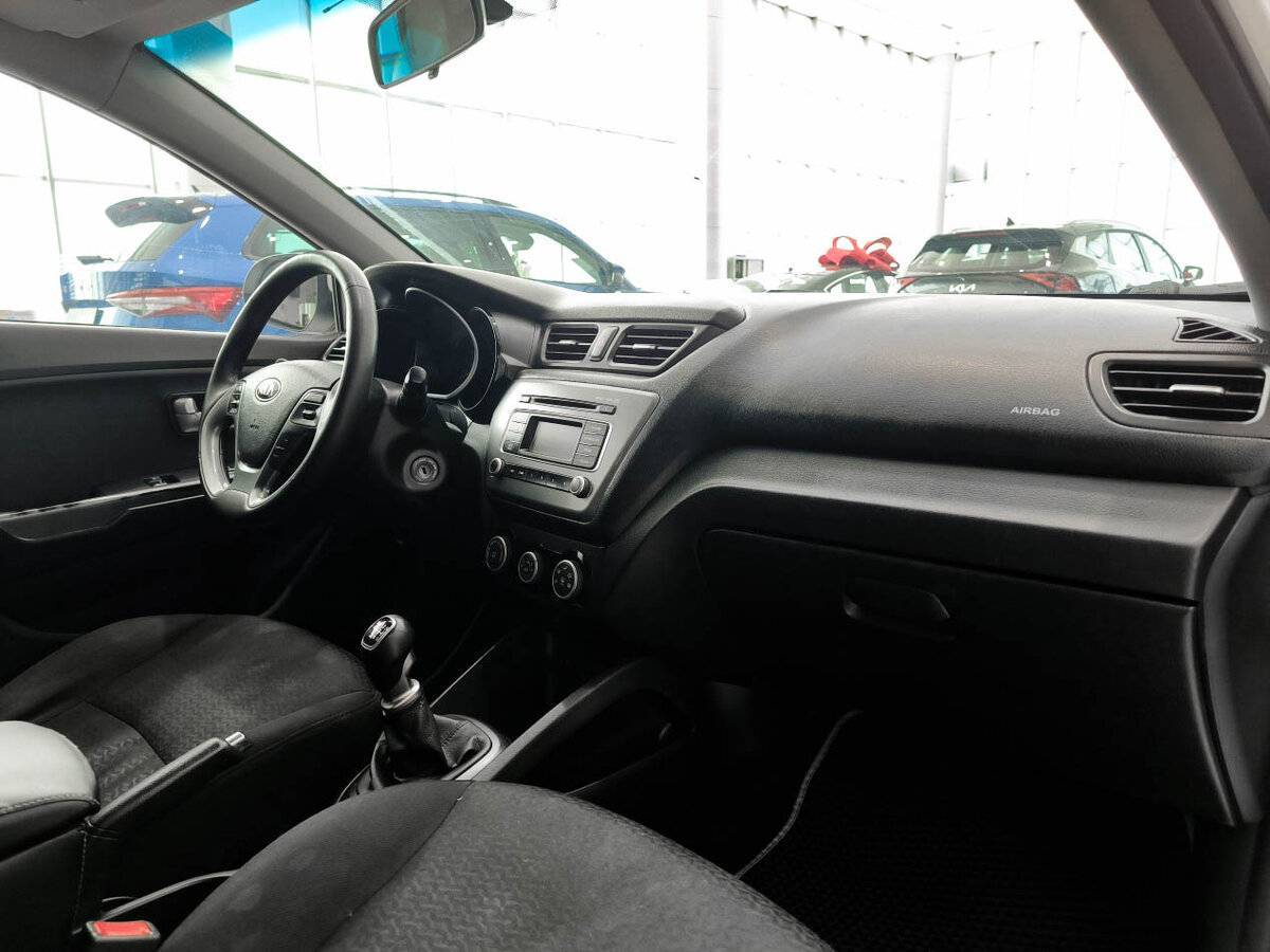 Купить Kia Rio с пробегом. Фото: #10