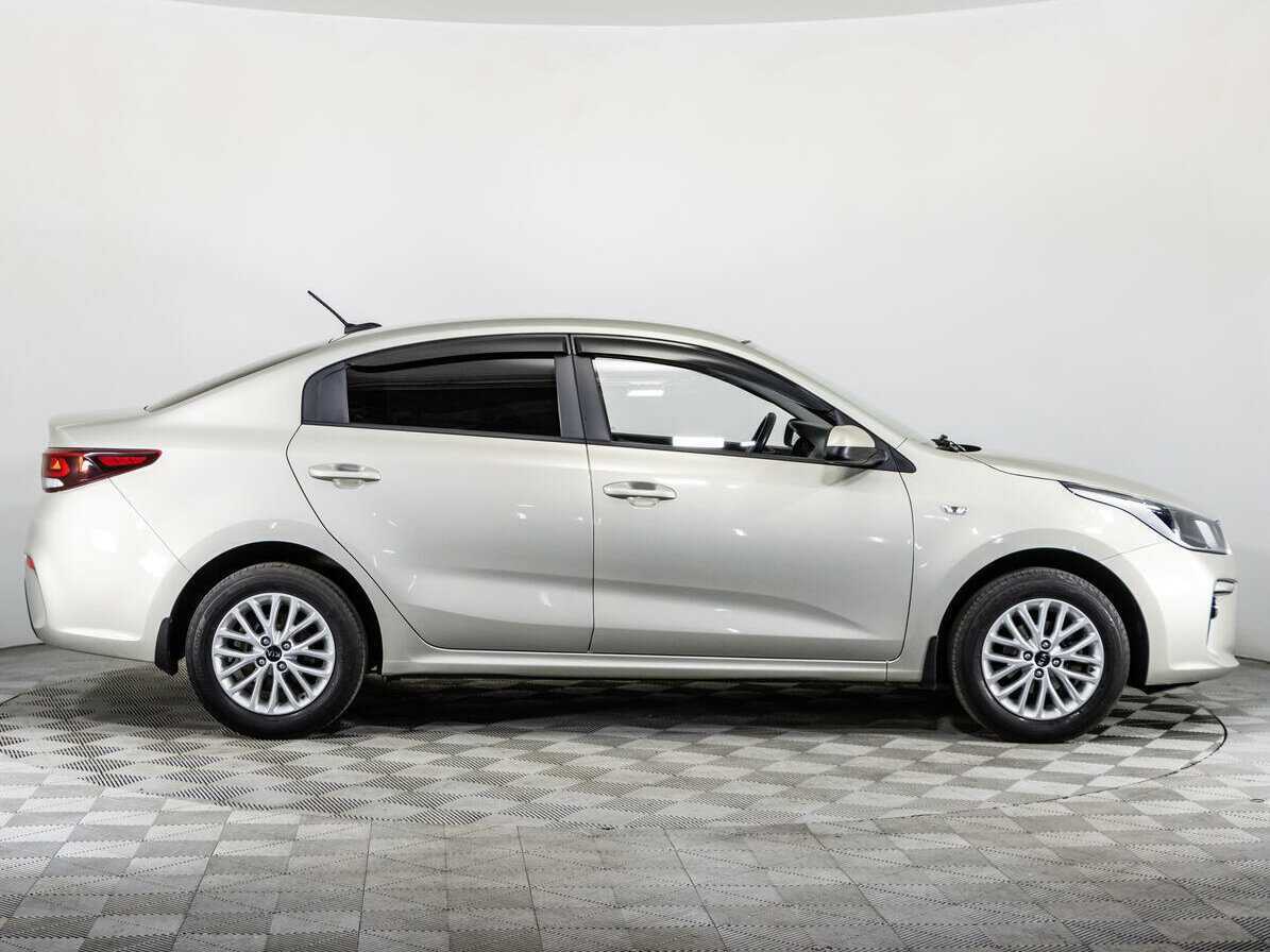 Купить Kia Rio с пробегом. Фото: #3