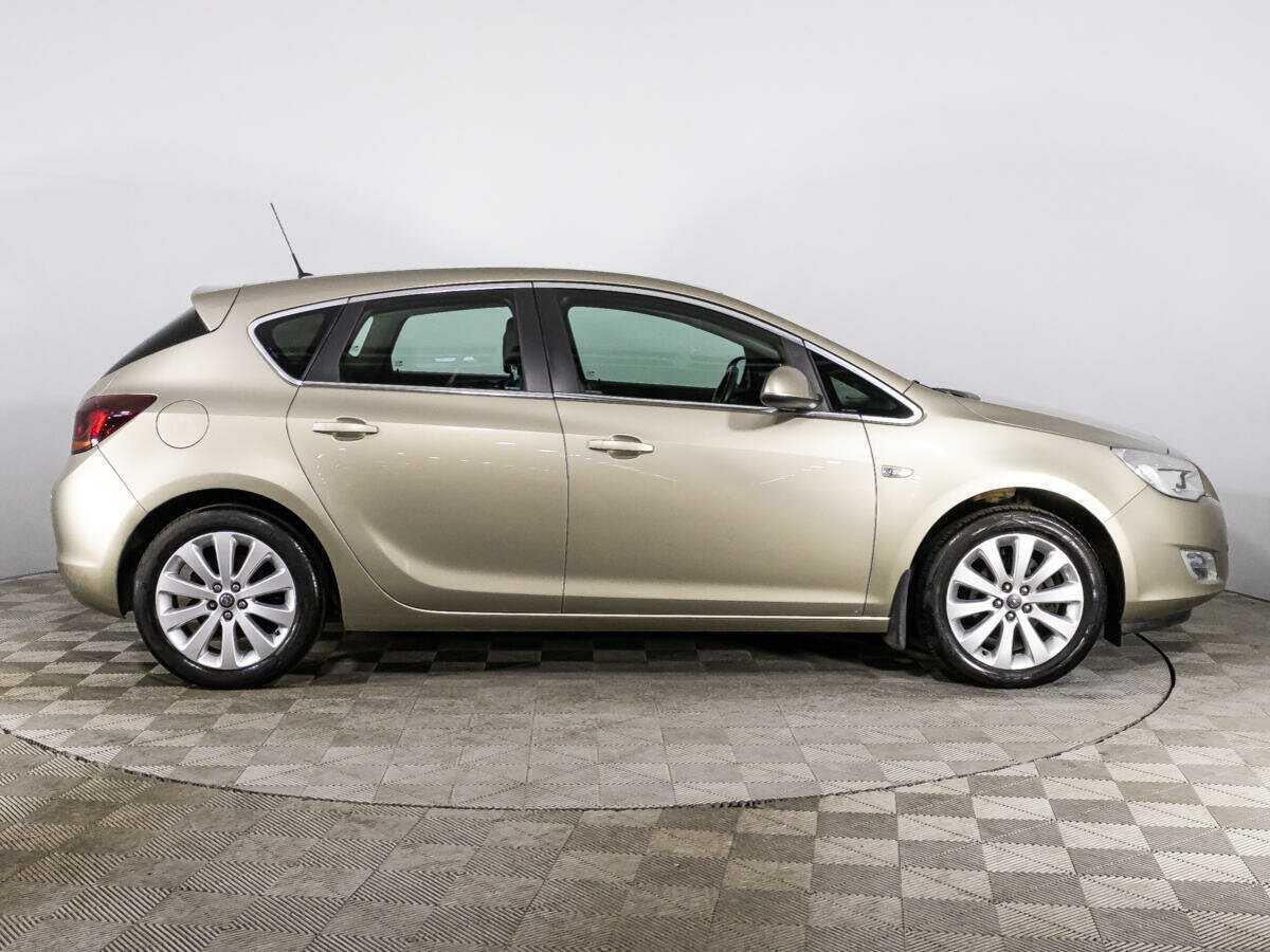 Купить Opel Astra с пробегом. Фото: #3