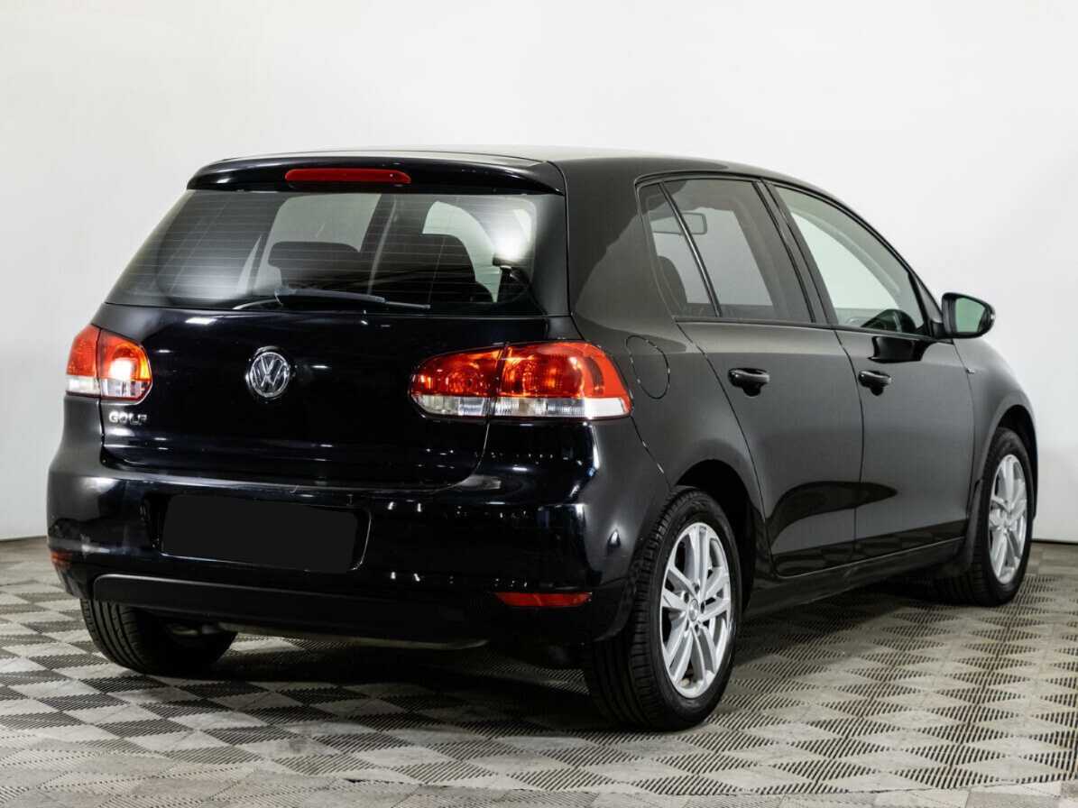 Купить Volkswagen Golf с пробегом. Фото: #4