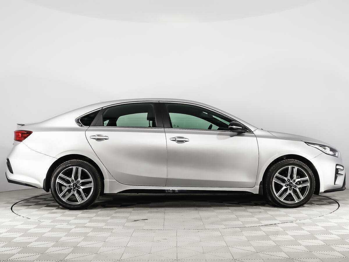 Купить Kia Cerato с пробегом. Фото: #3