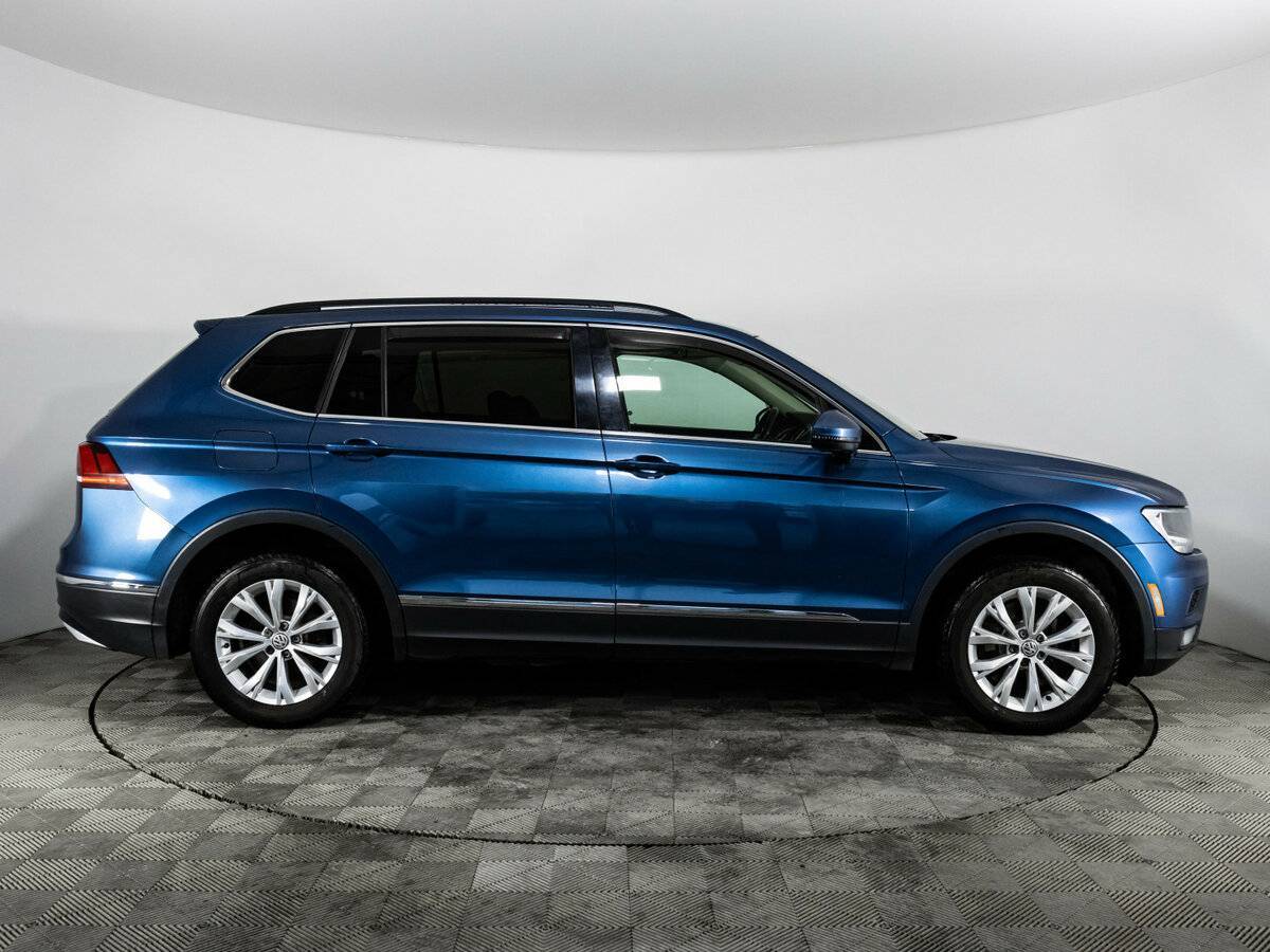 Купить Volkswagen Tiguan с пробегом. Фото: #3