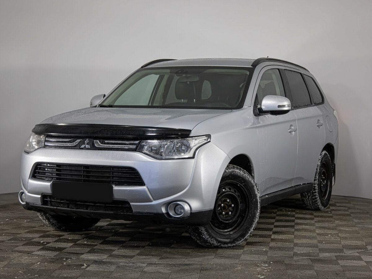 Купить Mitsubishi Outlander с пробегом. Фото: #0