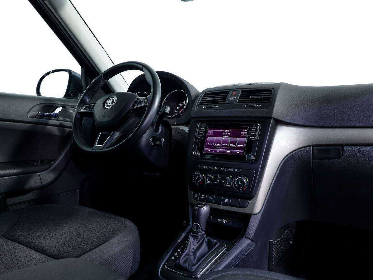 Купить Skoda Yeti с пробегом. Фото: #7