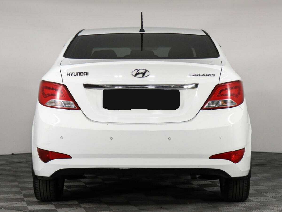 Купить Hyundai Solaris с пробегом. Фото: #5