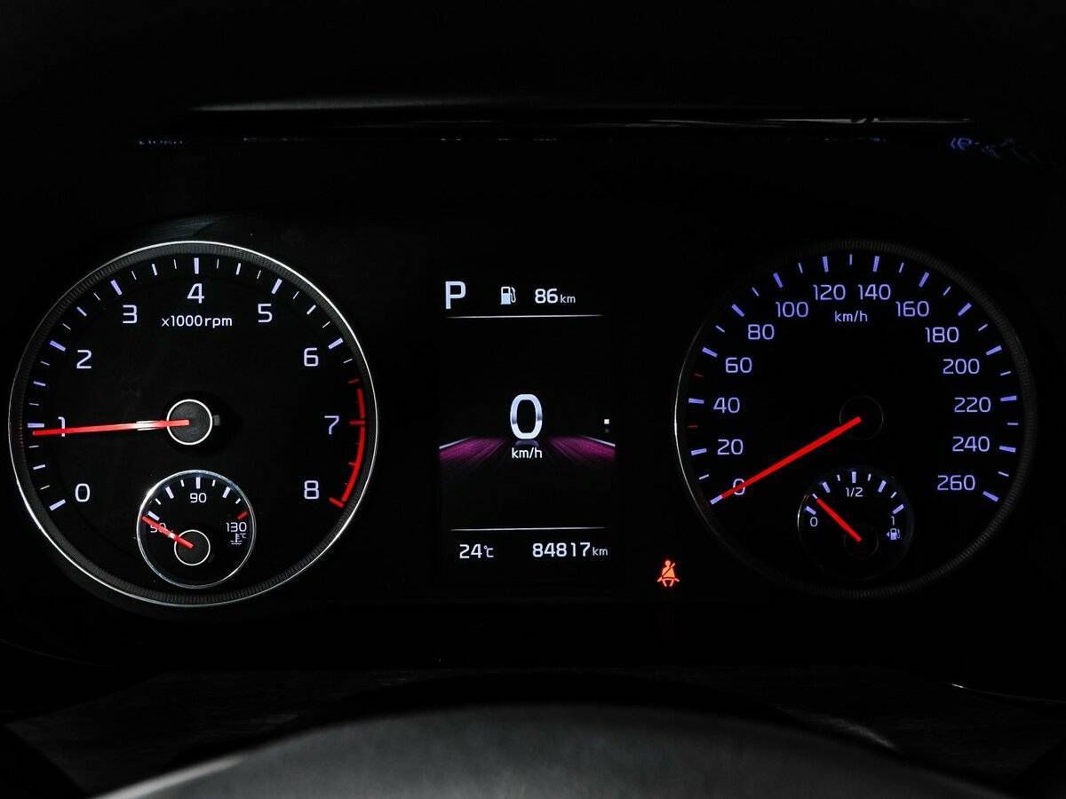 Купить Kia K5 с пробегом. Фото: #9