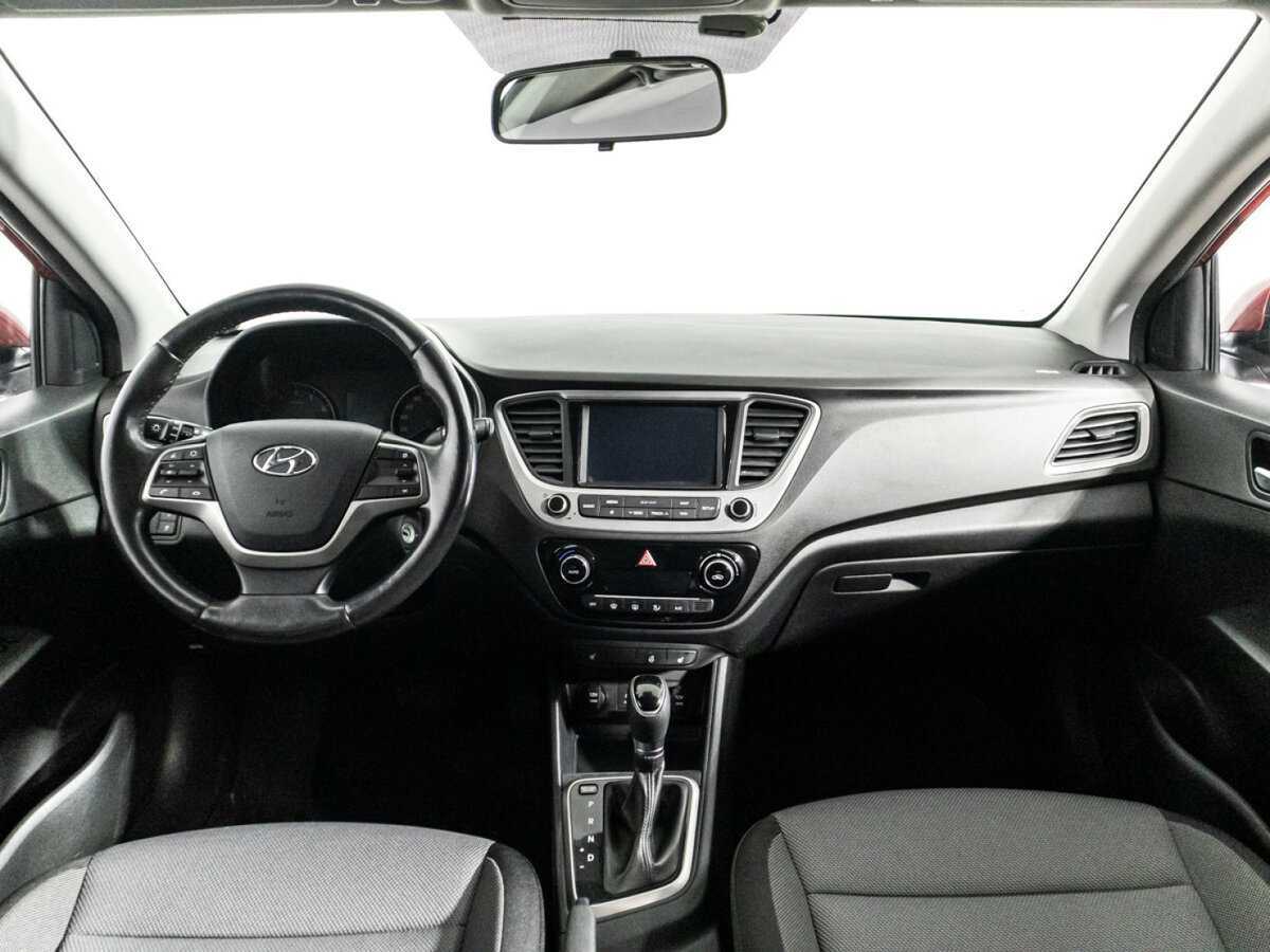 Купить Hyundai Solaris с пробегом. Фото: #12