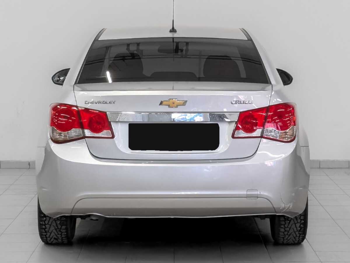 Купить Chevrolet Cruze с пробегом. Фото: #5