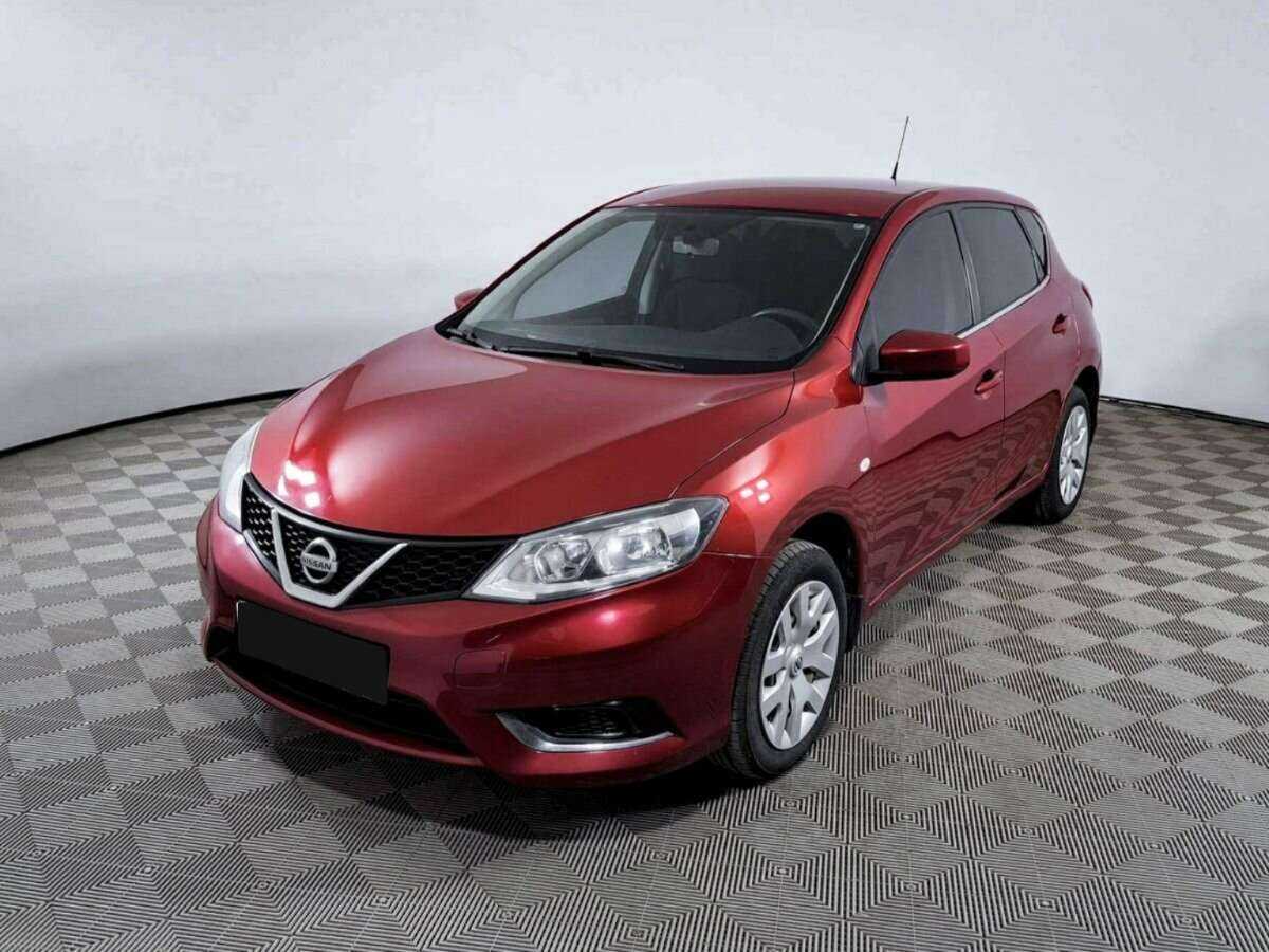 Купить Nissan Tiida с пробегом. Фото: #0