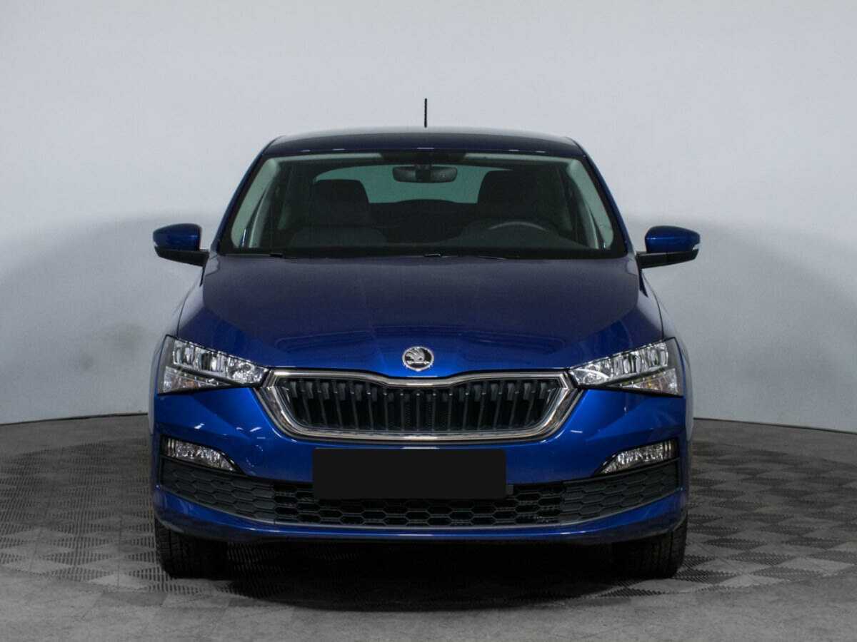 Купить Skoda Rapid с пробегом. Фото: #1